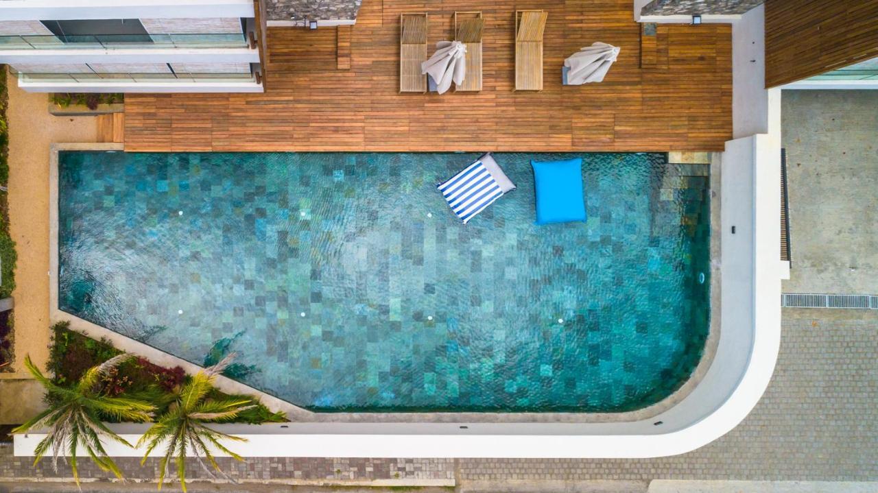 One Bay Residence Unit 15 - Penthouse With Private Roof Top, Jacuzzi And Sea View Grand Baie Esterno foto